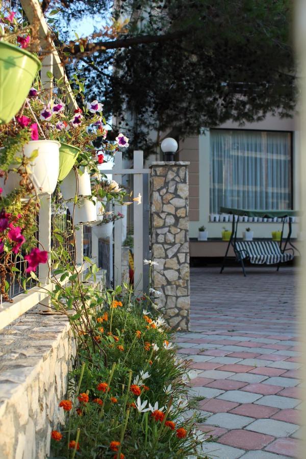 Hotel Villa Aljor Golem  Ngoại thất bức ảnh