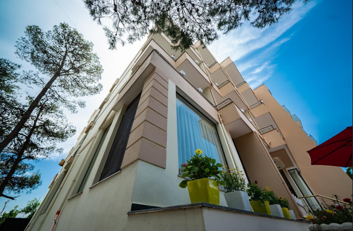 Hotel Villa Aljor Golem  Ngoại thất bức ảnh